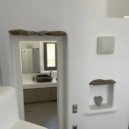 Mykonos Coralba